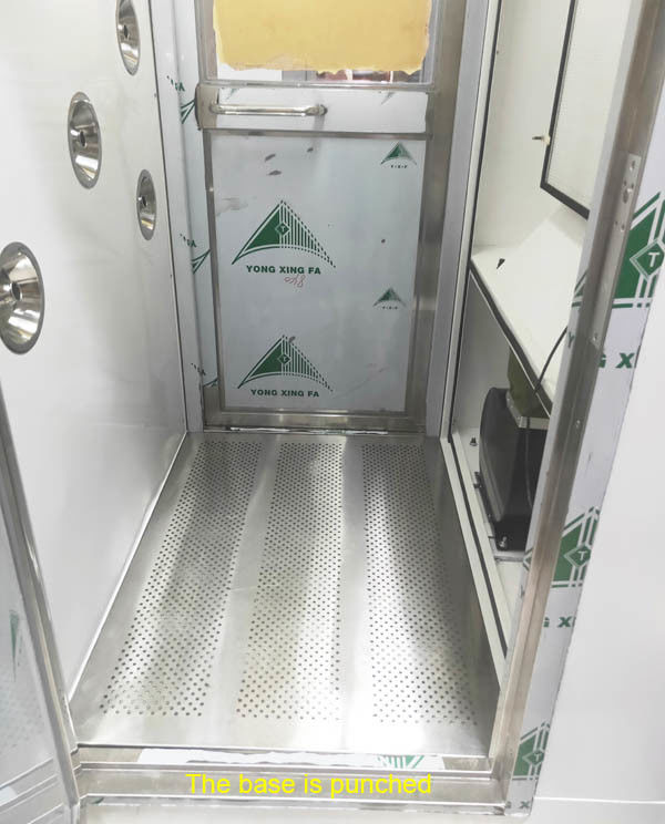 ROHS Cleanroom Air Shower Unit Connect With Dust Collector Control By PLC And Touch Screen 4