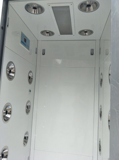 Vertical Clean Room Air Showers With Aluminum Swing Doors Control By IC Control Panel 1